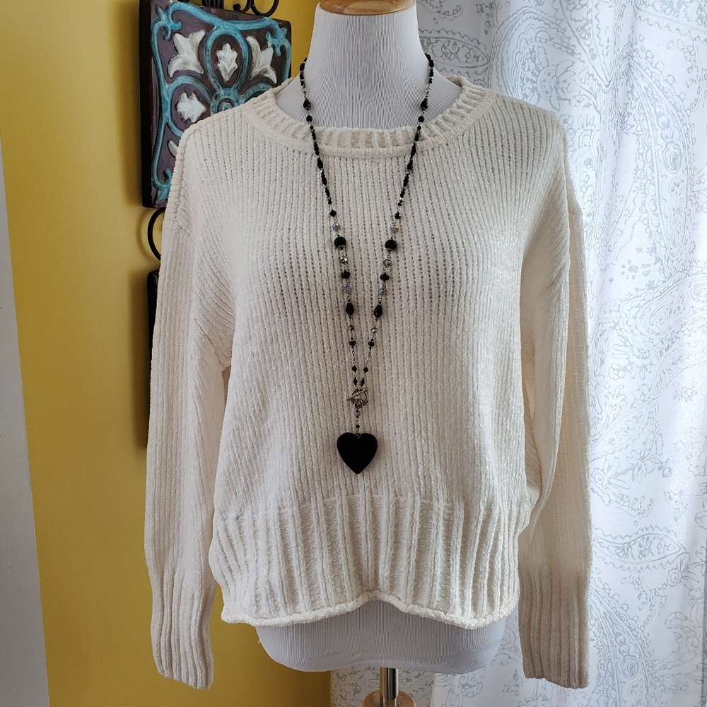 Romeo & Juliet Couture Chenille Sweater L